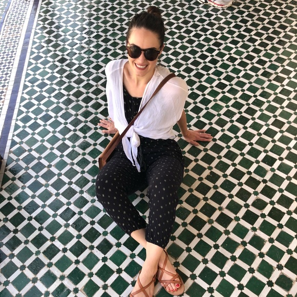 Meet your Posher, Courtney - Picture 1 of 1